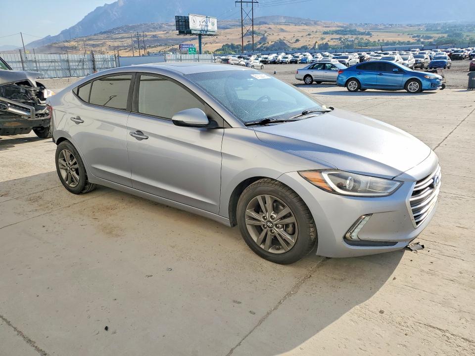 2017 Hyundai Elantra მანქანა იყიდება აუქციონზე, vin: 5NPD84LF2HH209689, აუქციონის ნომერი: 61192016