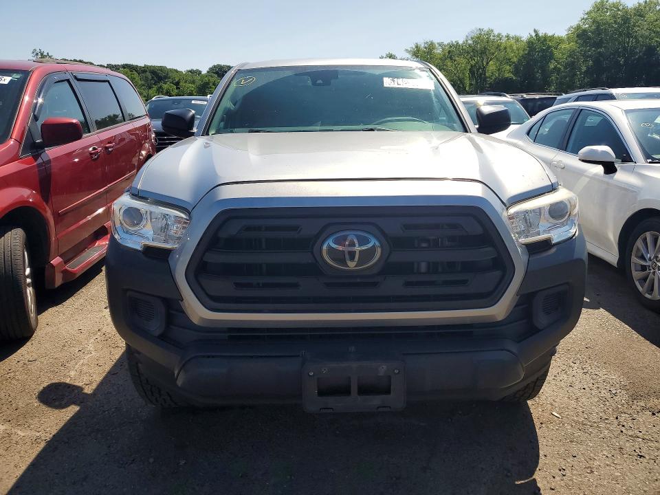 Продаж на аукціоні авто 2018 Toyota Tacoma, vin: 5TFRX5GN2JX127357, номер лоту: 61421166