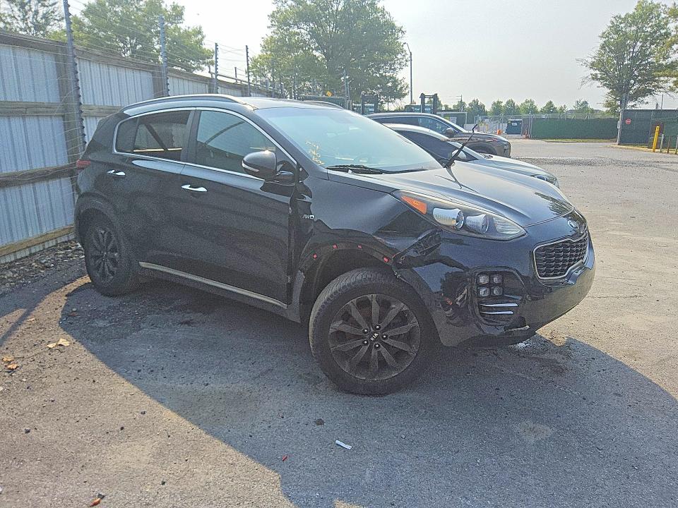 60304746 :رقم المزاد ، KNDPNCACXJ7411196 vin ، 2018 Kia Sportage مزاد بيع