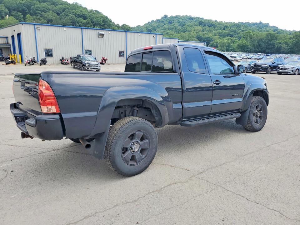 Продажа на аукционе авто 2005 Toyota Tacoma, vin: 5TEUU42N55Z003988, номер лота: 60426116