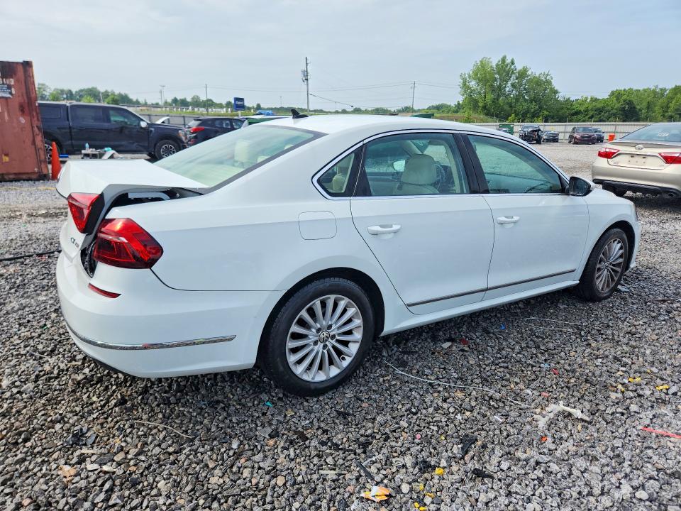 Aukcja sprzedaży 2017 Volkswagen Passat, vin: 1VWBT7A32HC040413, numer aukcji: 61838626
