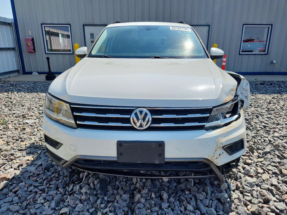 Продаж на аукціоні авто 2018 Volkswagen Tiguan, vin: 3VV2B7AX1JM097524, номер лоту: 63162756