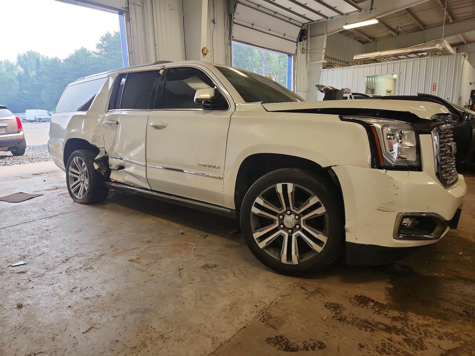 60899656 :رقم المزاد ، 1GKS2HKJ0JR126027 vin ، 2018 Gmc Yukon Xl مزاد بيع