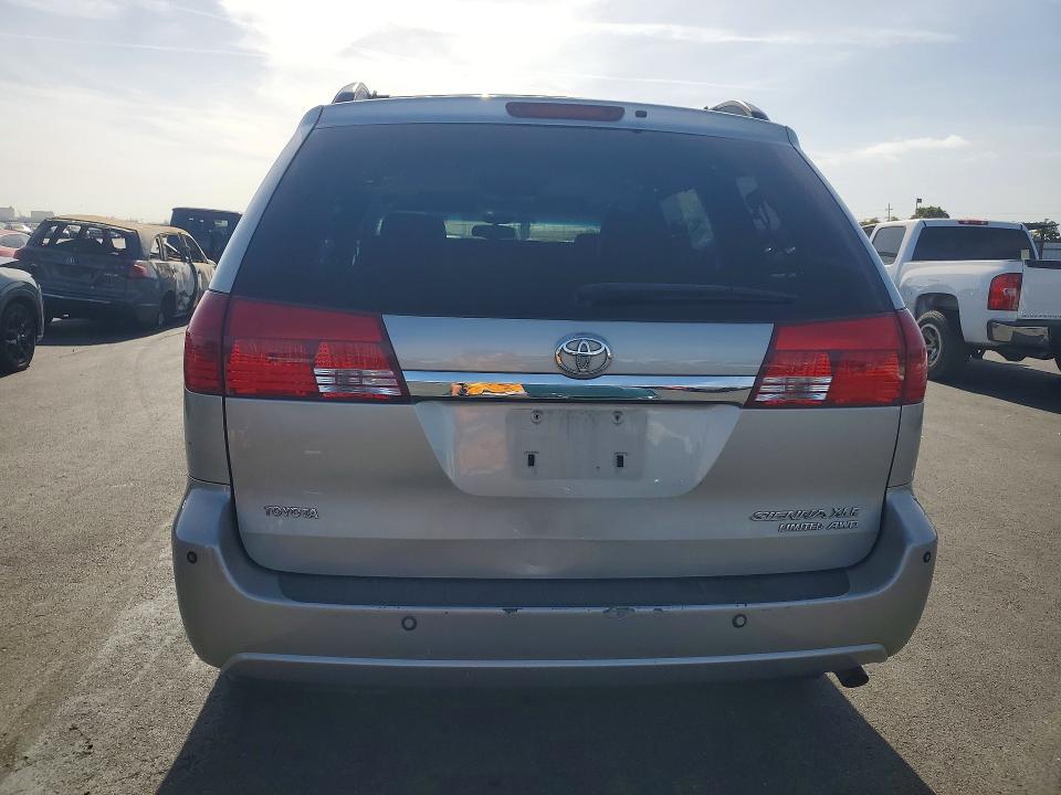 59729666 :رقم المزاد ، 5TDBA22CX4S018310 vin ، 2004 Toyota Sienna مزاد بيع