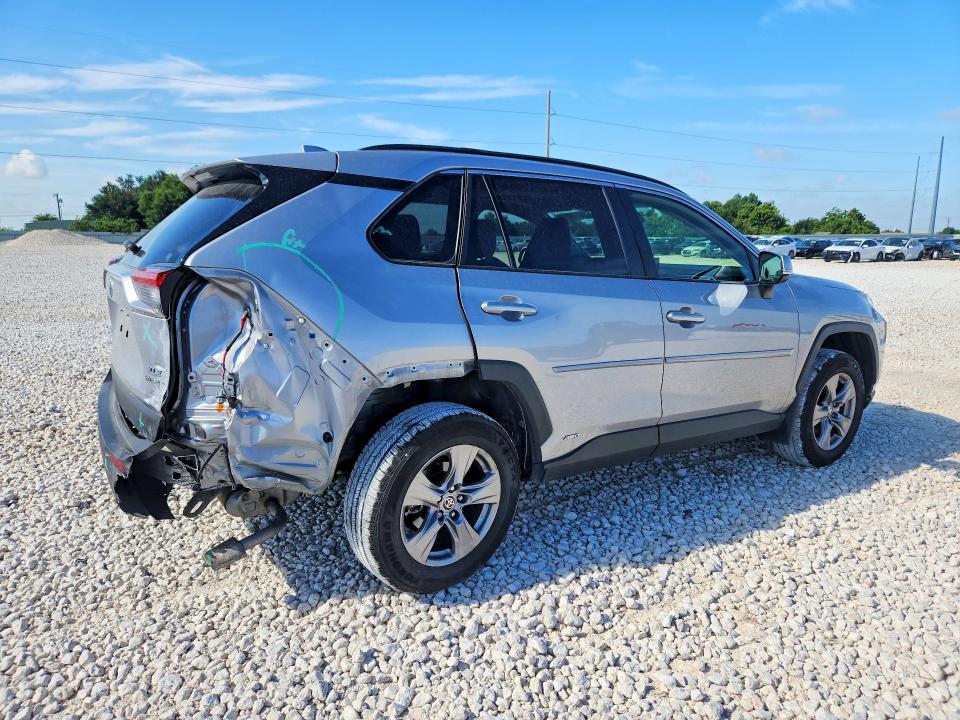 Продажа на аукционе авто 2022 Toyota Rav4, vin: JTMRWRFV6ND564751, номер лота: 60149796