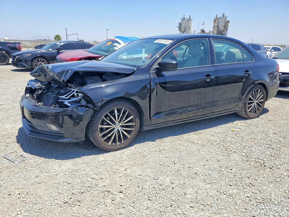 60447426 :رقم المزاد ، 3VWD17AJ6GM287802 vin ، 2016 Volkswagen Jetta مزاد بيع