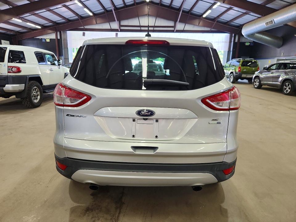 59010566 :رقم المزاد ، 1FMCU9GX2GUB64485 vin ، 2016 Ford Escape مزاد بيع