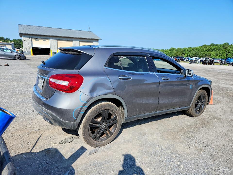 Продажа на аукционе авто 2017 Mercedes-benz Gla, vin: WDCTG4GB1HJ288506, номер лота: 61438096