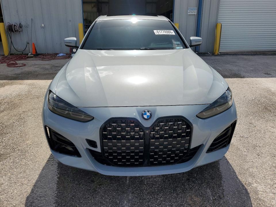61770986 :رقم المزاد ، WBA63AV04NFM10284 vin ، 2022 Bmw 430i مزاد بيع
