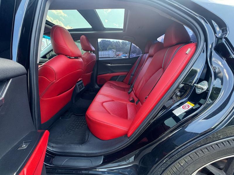 Продаж на аукціоні авто 2018 Toyota Camry, vin: 4T1B61HK9JU052302, номер лоту: 60720546