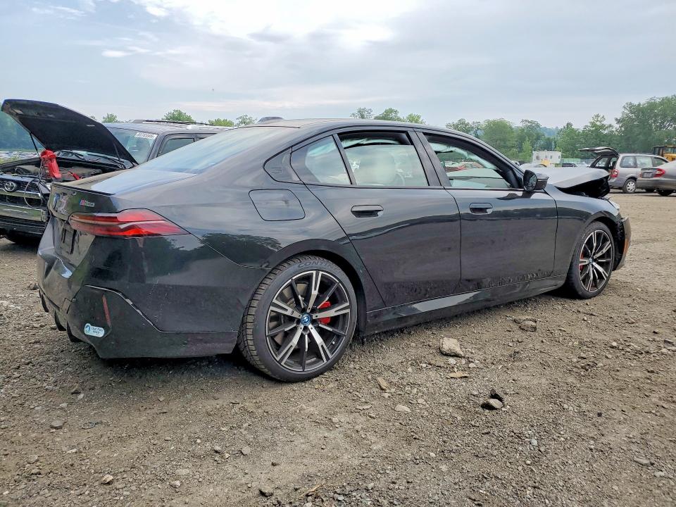 60688376 :رقم المزاد ، WBY43FK01RCP74227 vin ، 2024 Bmw I5 مزاد بيع