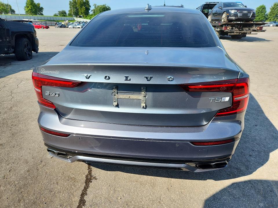 63118036 :رقم المزاد ، 7JR102FM5KG013249 vin ، 2019 Volvo S60 مزاد بيع