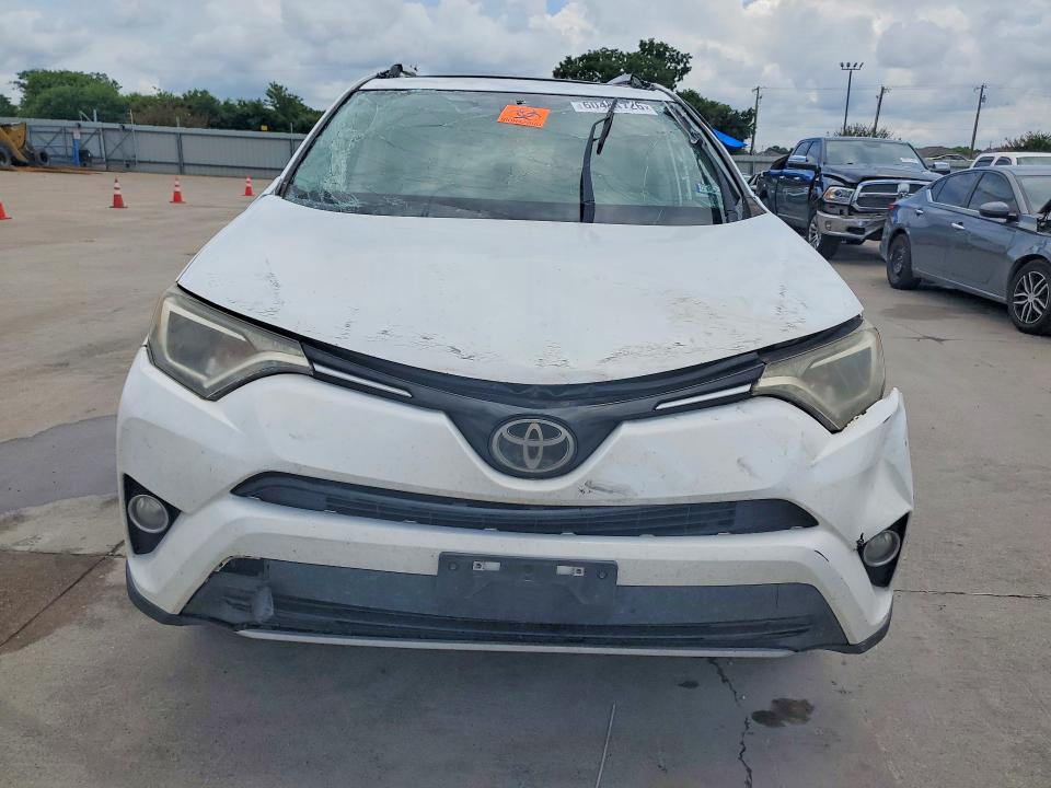 Продажа на аукционе авто 2018 Toyota Rav4, vin: 2T3WFREV4JW445078, номер лота: 60484726