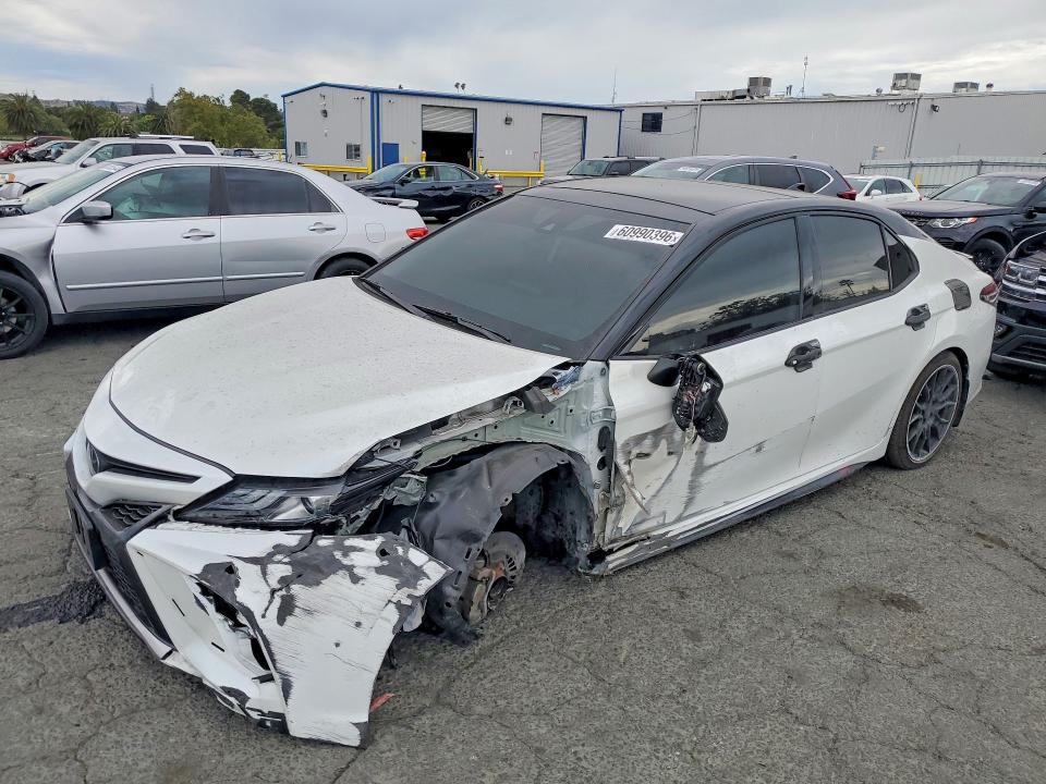 Aukcja sprzedaży 2022 Toyota Camry, vin: 4T1K61AK8NU075604, numer aukcji: 60990396