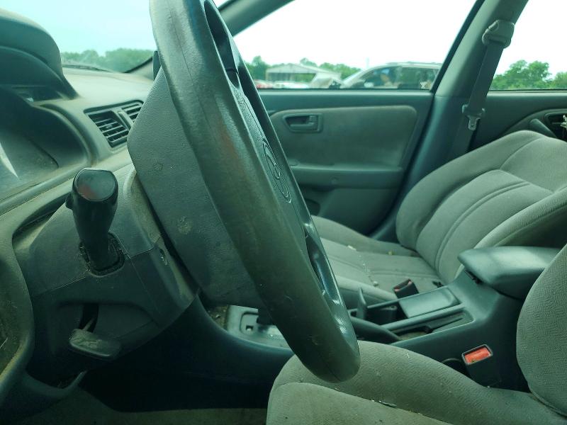 61534786 :رقم المزاد ، 4T1BG22K01U116769 vin ، 2001 Toyota Camry مزاد بيع