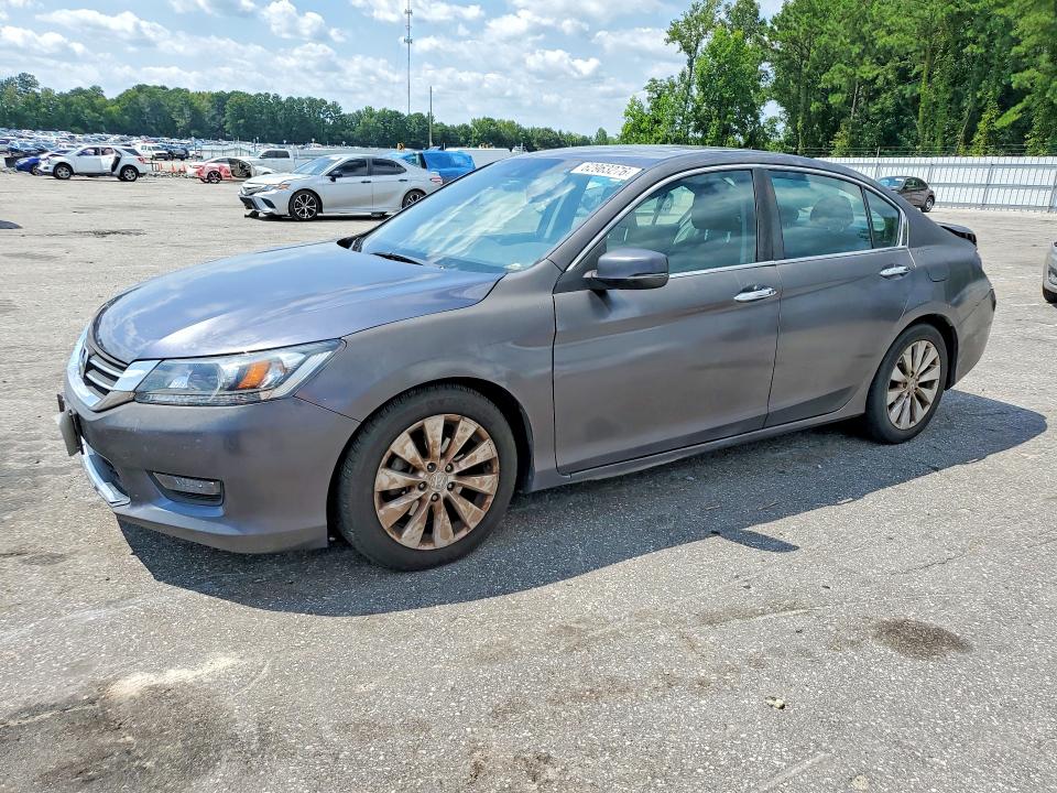 2015 Honda Accord მანქანა იყიდება აუქციონზე, vin: 1HGCR2F82FA067179, აუქციონის ნომერი: 62963276