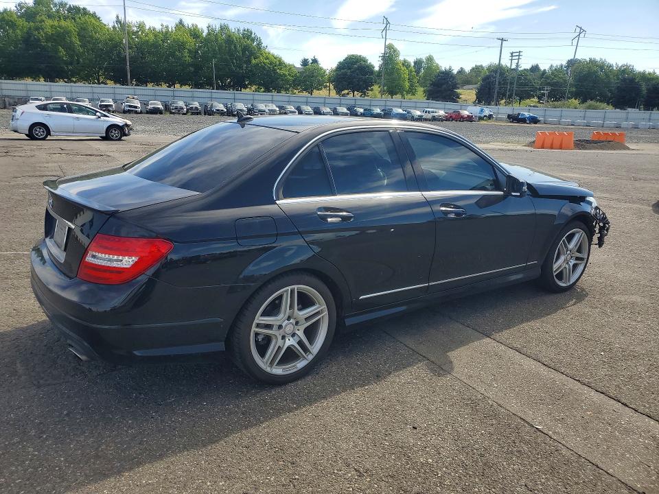 Продаж на аукціоні авто 2013 Mercedes-benz C, vin: WDDGF5HB5DA873815, номер лоту: 60259296