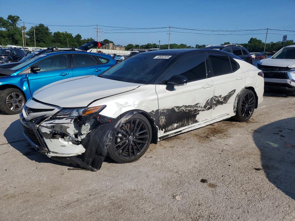 Auction sale of the 2023 Toyota Camry, vin: 4T1KZ1AKXPU080975, lot number: 60652836