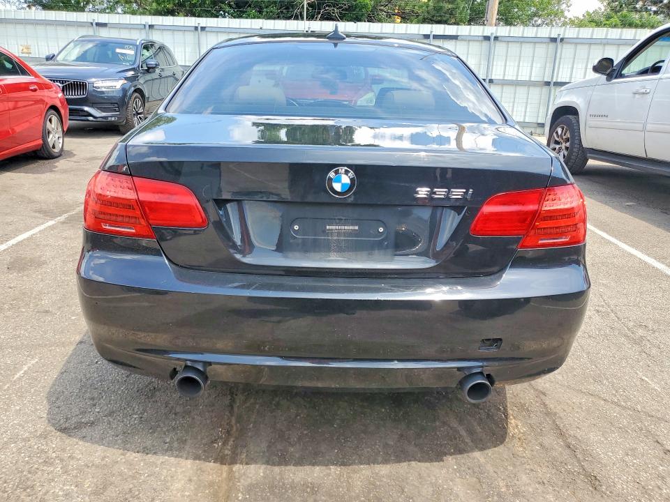 60431716 :رقم المزاد ، WBAKG7C56BE598490 vin ، 2011 Bmw 335 مزاد بيع