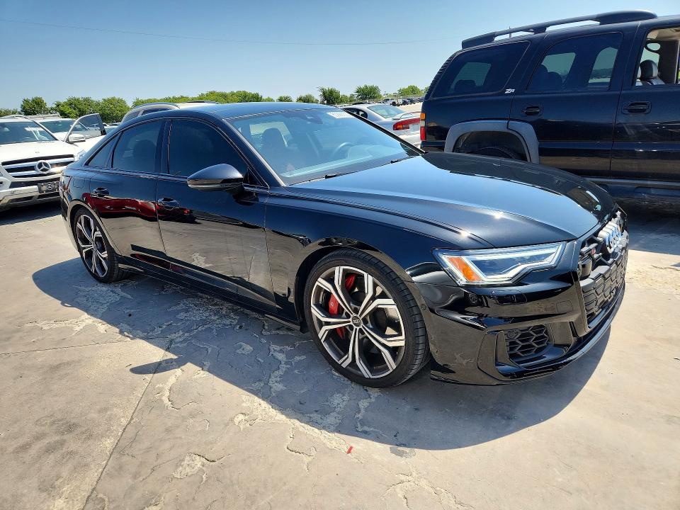 Продаж на аукціоні авто 2025 Audi S6, vin: WAUEFBF26SN046315, номер лоту: 60299756