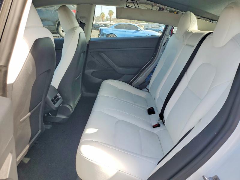 Продаж на аукціоні авто 2023 Tesla Model 3, vin: 5YJ3E1EA7PF572829, номер лоту: 61558716