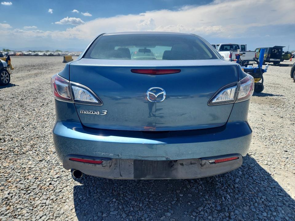2011 Mazda 3 მანქანა იყიდება აუქციონზე, vin: JM1BL1VF5B1489303, აუქციონის ნომერი: 61971436