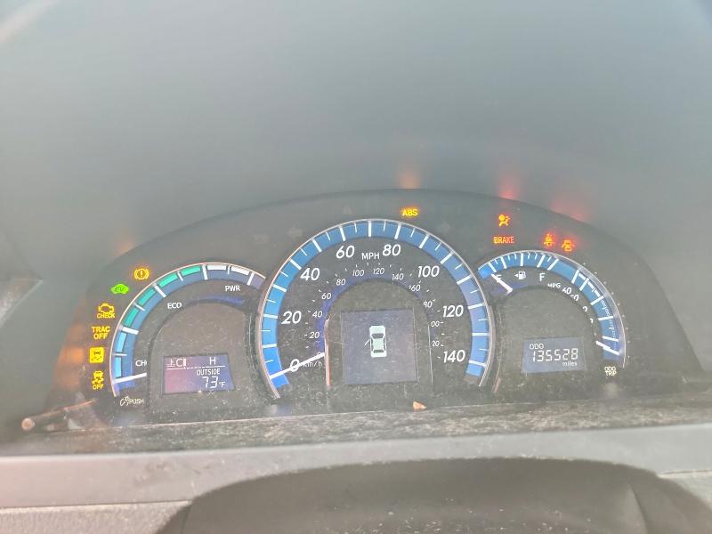 2014 Toyota Camry Hybrid მანქანა იყიდება აუქციონზე, vin: 4T1BD1FK5EU123767, აუქციონის ნომერი: 60991816