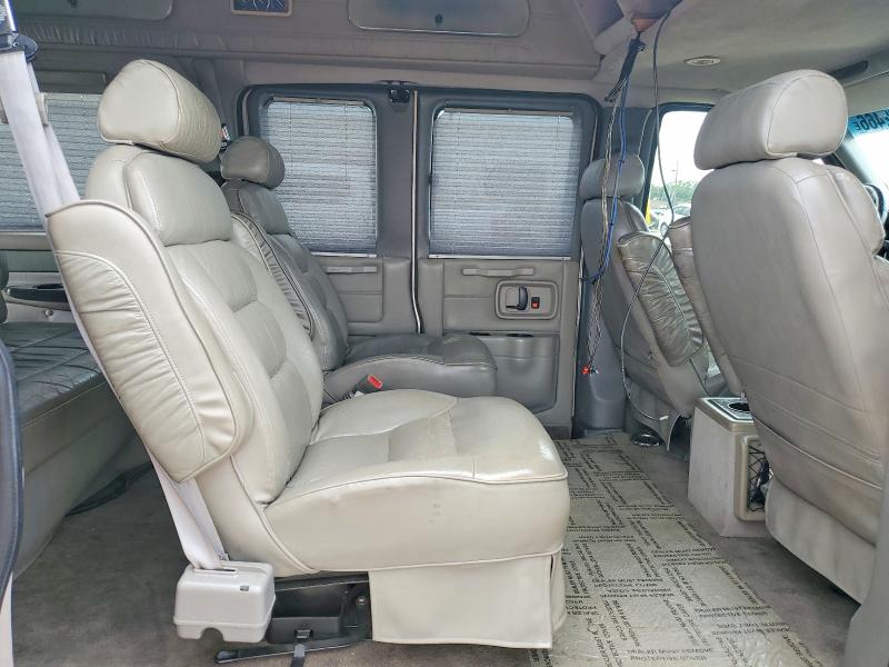 2005 Chevrolet Express G1500 მანქანა იყიდება აუქციონზე, vin: 1GBFG15T251126915, აუქციონის ნომერი: 61902466
