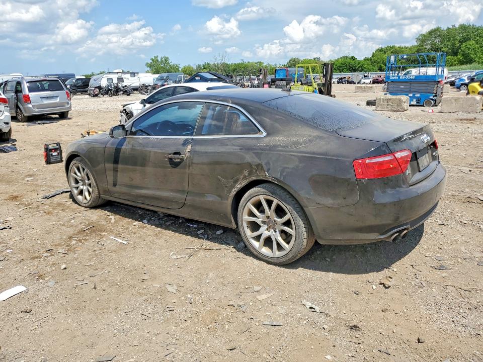 58490376 :رقم المزاد ، WAUCFAFR5BA041175 vin ، 2011 Audi A5 مزاد بيع