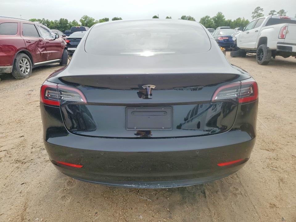 Продаж на аукціоні авто 2022 Tesla Model 3, vin: 5YJ3E1EA2NF304509, номер лоту: 61336946