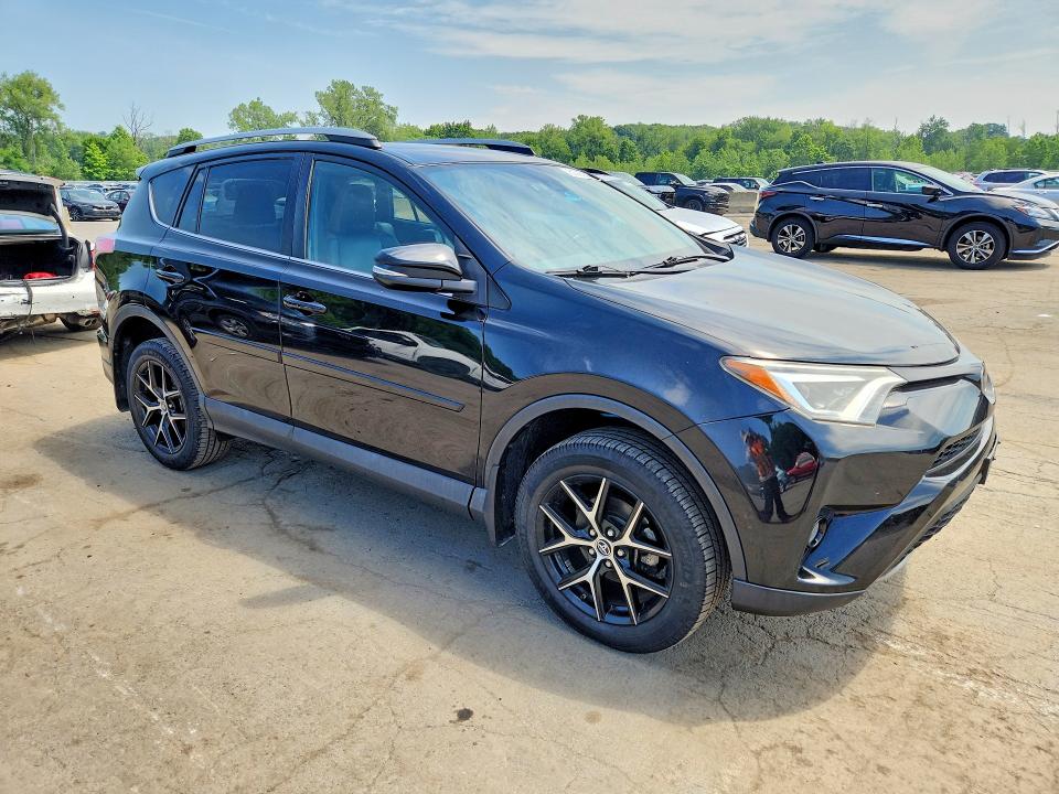 2018 Toyota Rav4 მანქანა იყიდება აუქციონზე, vin: 2T3JFREV7JW697918, აუქციონის ნომერი: 61385146