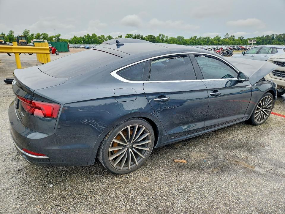 57188026 :رقم المزاد ، WAUBNCF59KA016853 vin ، 2019 Audi A5 مزاد بيع