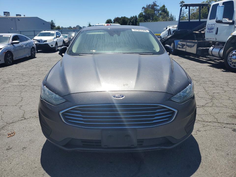 Продажа на аукционе авто 2019 Ford Fusion, vin: 3FA6P0LU9KR115337, номер лота: 60467526