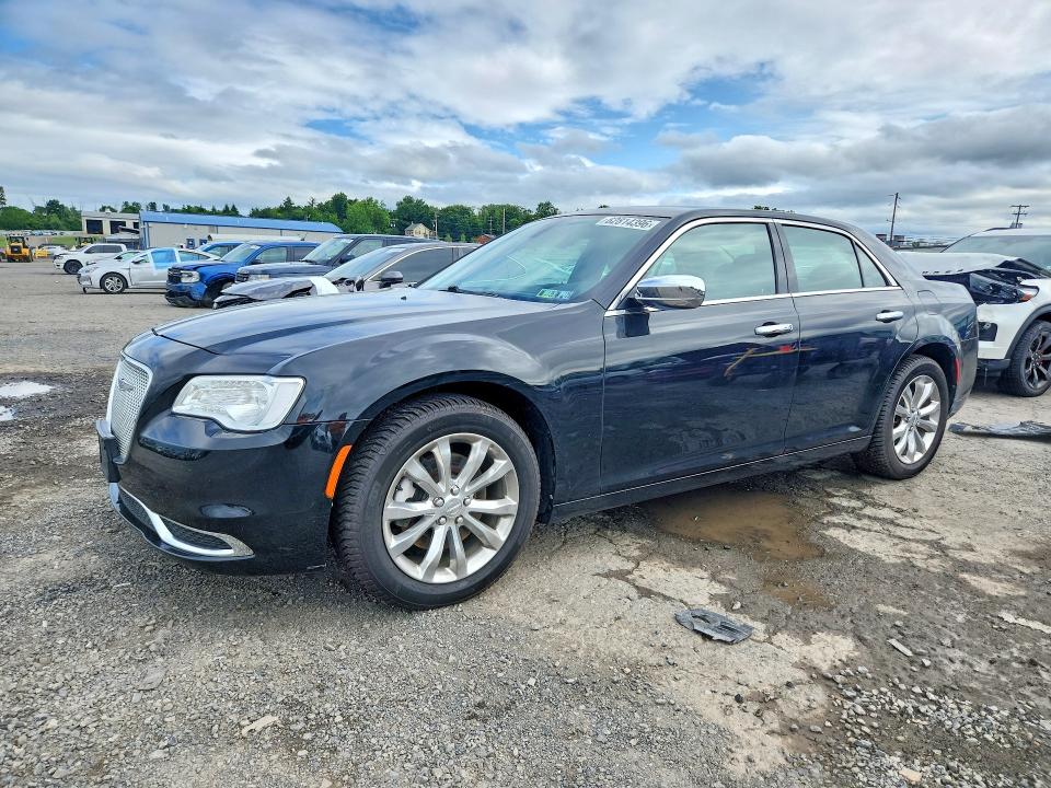 2017 Chrysler 300 მანქანა იყიდება აუქციონზე, vin: 2C3CCARG3HH637468, აუქციონის ნომერი: 62814396