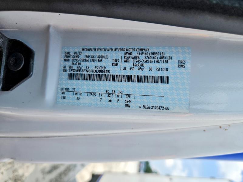 54517436 :رقم المزاد ، 1FDWE3FN6RDD00658 vin ، 2024 Ford E350 مزاد بيع