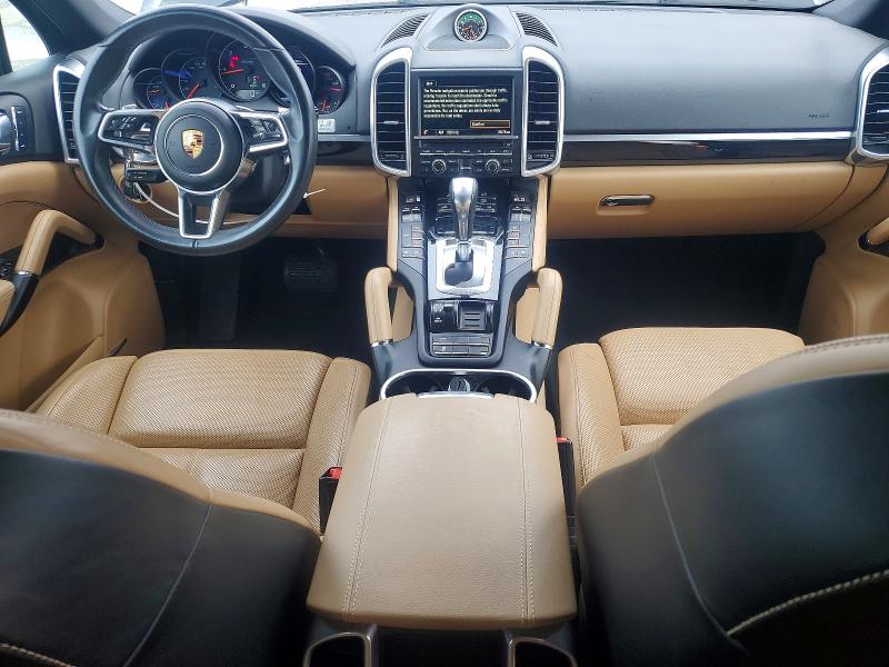 59218656 :رقم المزاد ، WP1AF2A24GKA40920 vin ، 2016 Porsche Cayenne مزاد بيع
