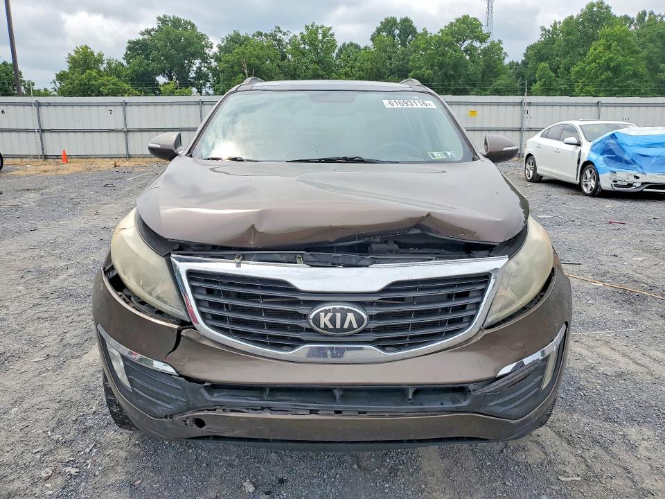 61693116 :رقم المزاد ، KNDPC3A28D7523724 vin ، 2013 Kia Sportage مزاد بيع