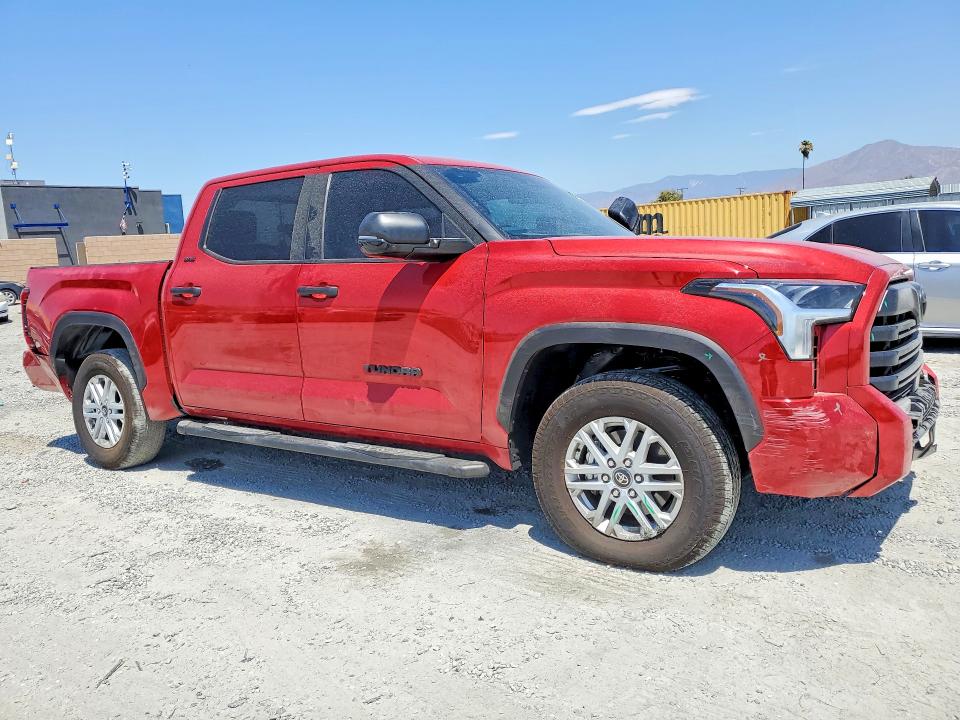 Продажа на аукционе авто 2026 Toyota Tundra, vin: 5TFLA5DB5TX410288, номер лота: 61423176