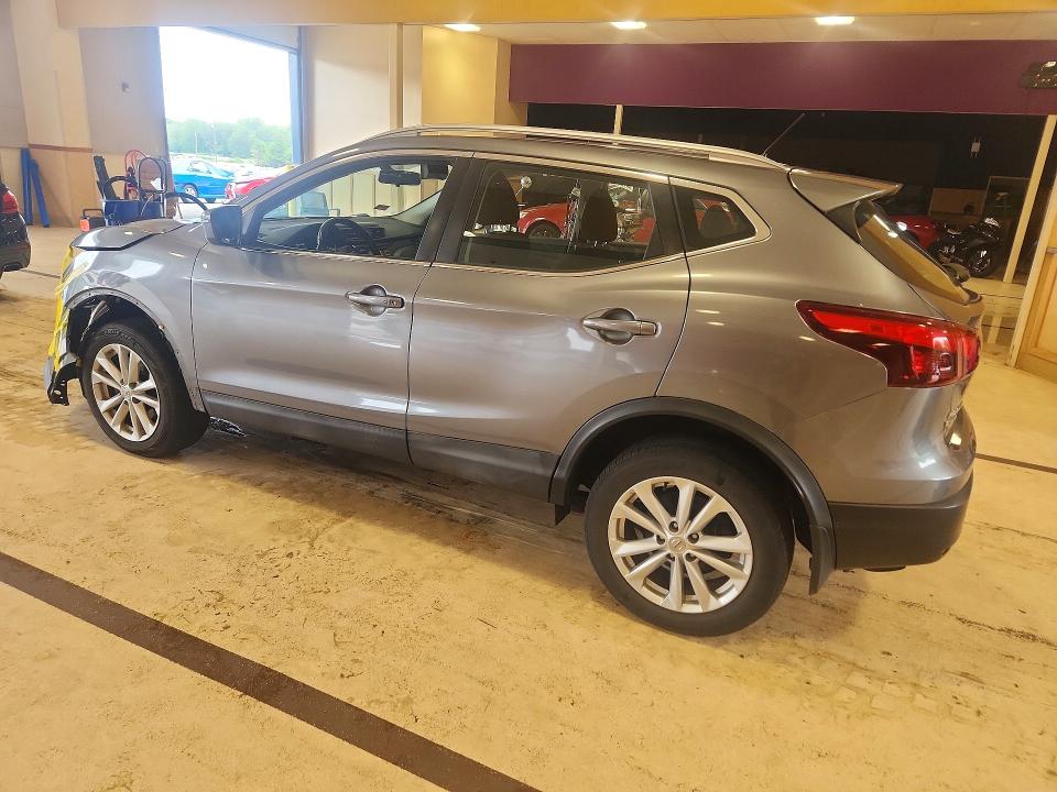 2017 Nissan Rogue Sport მანქანა იყიდება აუქციონზე, vin: JN1BJ1CR5HW122872, აუქციონის ნომერი: 61345886