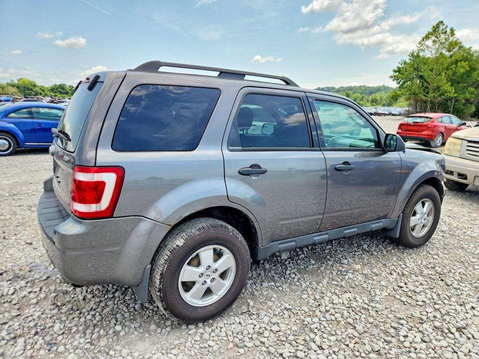 2012 Ford Escape მანქანა იყიდება აუქციონზე, vin: 1FMCU9D7XCKB88723, აუქციონის ნომერი: 60688556