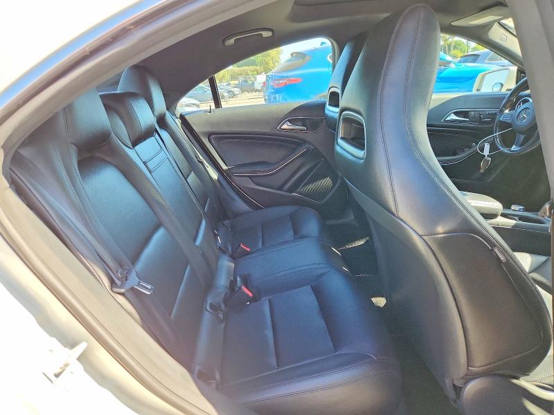 Продажа на аукционе авто 2015 Mercedes-benz Cla, vin: WDDSJ4EB0FN221767, номер лота: 61800686