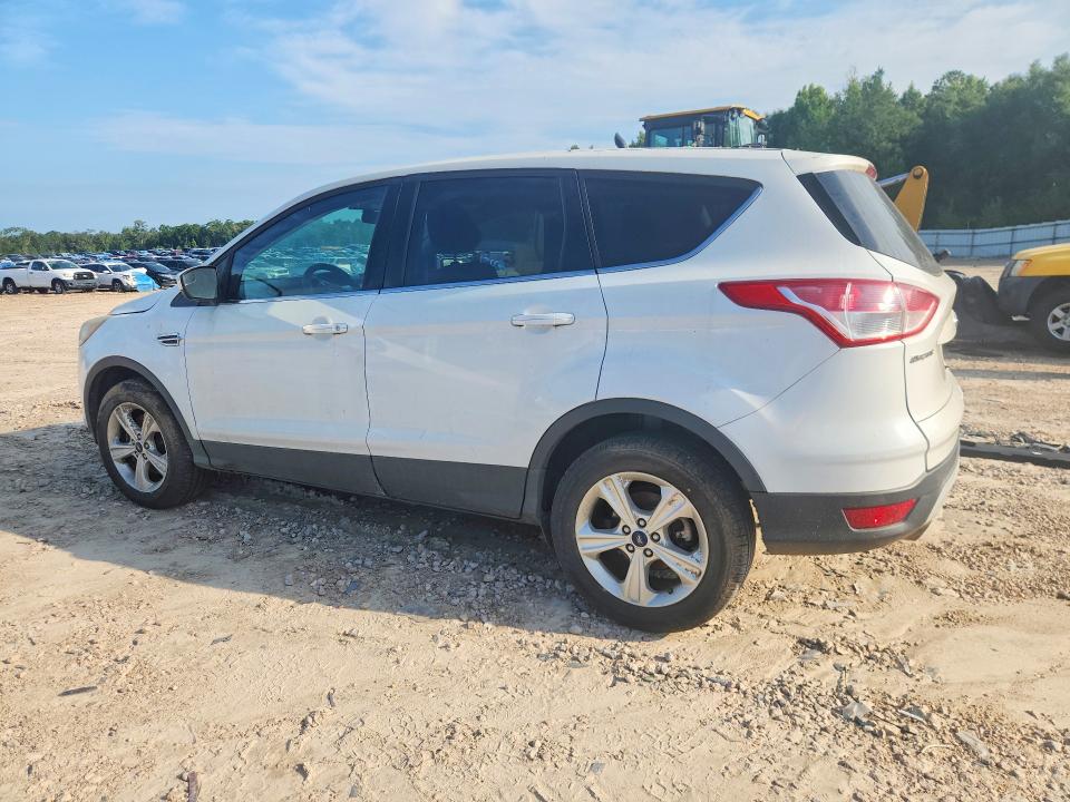 61059256 :رقم المزاد ، 1FMCU9GX3FUB96991 vin ، 2015 Ford Escape مزاد بيع