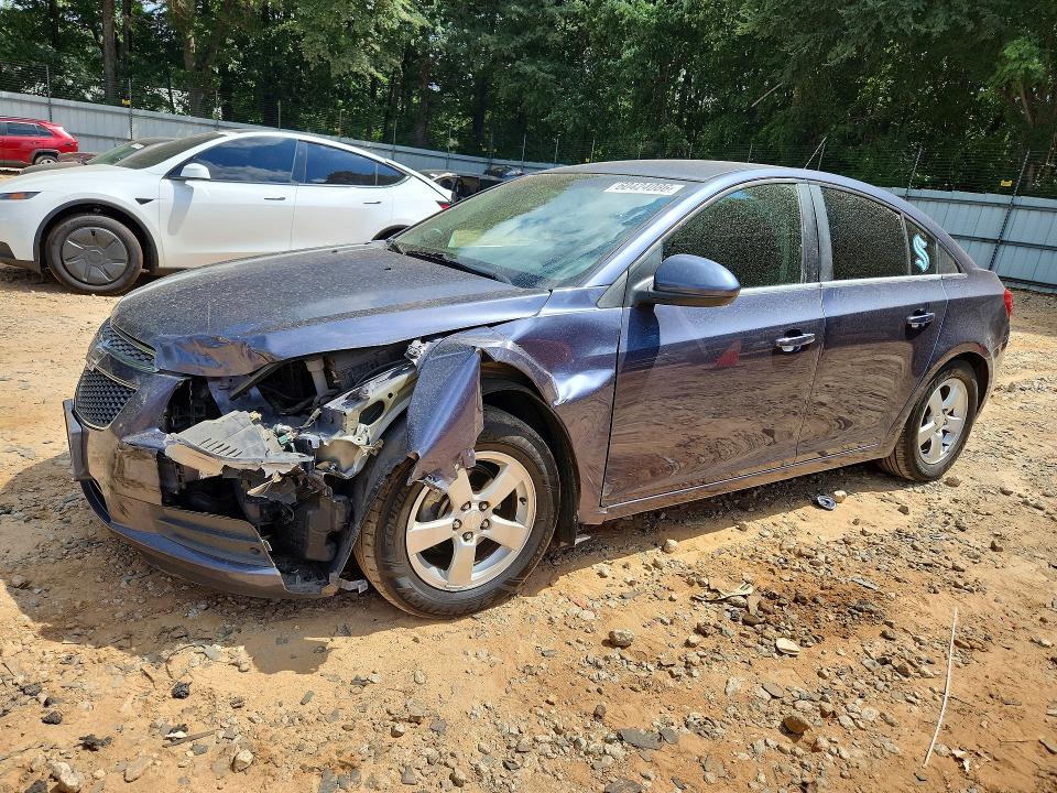 60424086 :رقم المزاد ، 1G1PK5SB1E7395401 vin ، 2014 Chevrolet Cruze مزاد بيع