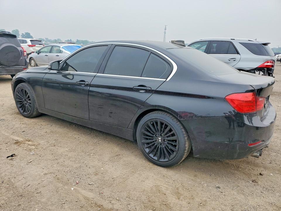 61480256 :رقم المزاد ، WBA3A5C54CF347988 vin ، 2012 Bmw 328 مزاد بيع