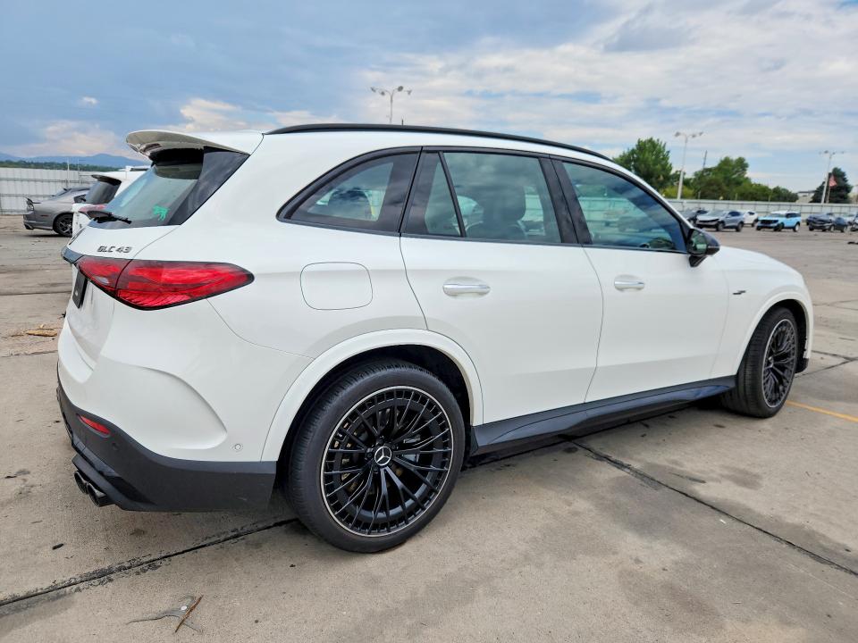 Продажа на аукционе авто 2024 Mercedes-benz Glc, vin: W1NKM8HB6RF214902, номер лота: 62080386