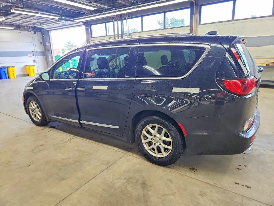 Продажа на аукционе авто 2020 Chrysler Pacifica, vin: 2C4RC1BG3LR117919, номер лота: 59182426