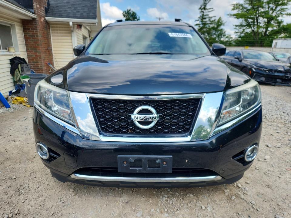 61643946 :رقم المزاد ، 5N1AR2MM5GC614761 vin ، 2016 Nissan Pathfinder مزاد بيع