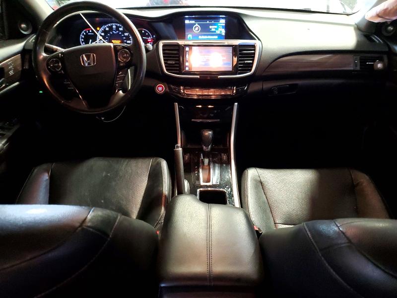 62121066 :رقم المزاد ، 1HGCR3F94HA000343 vin ، 2017 Honda Accord مزاد بيع