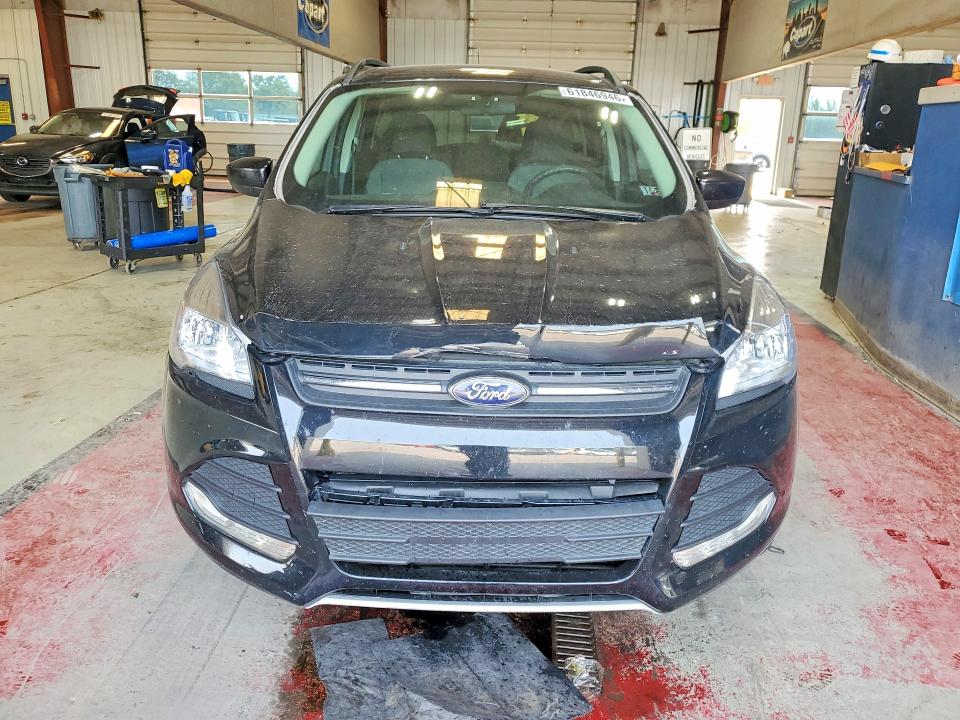 Продажа на аукционе авто 2015 Ford Escape, vin: 1FMCU9GX0FUB46775, номер лота: 61846946