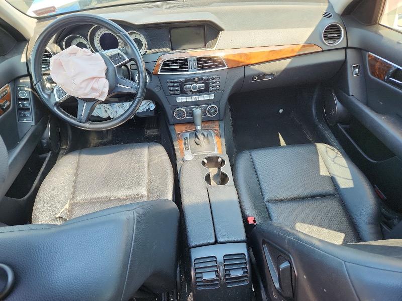 2012 Mercedes-benz C მანქანა იყიდება აუქციონზე, vin: WDDGF8BB8CR199072, აუქციონის ნომერი: 60851876